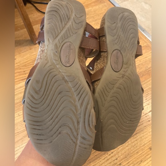 Earth Origins Teagan Tricolor sz 7 - Picture 3 of 3